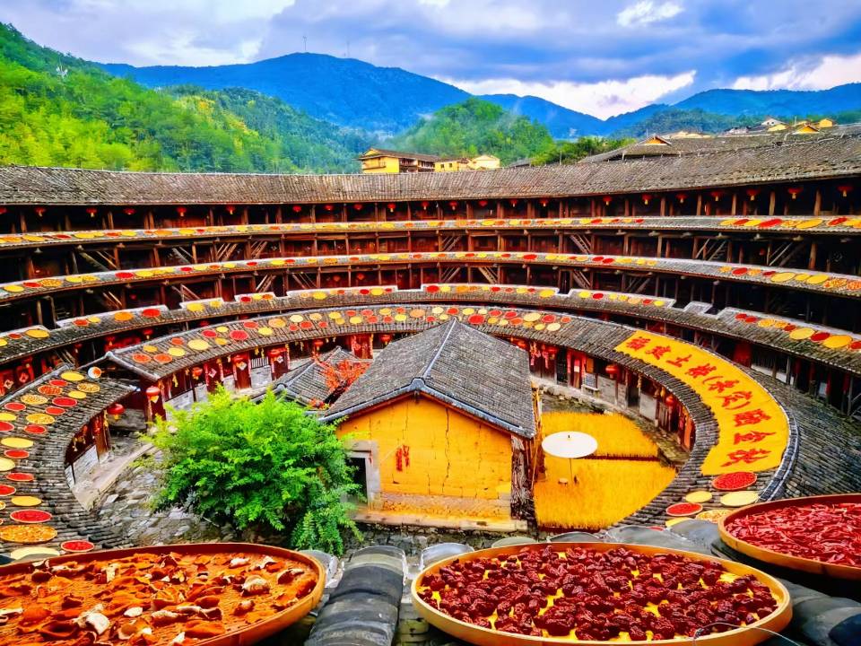 【佛山2日（rì）遊】佛山西樵山、祖廟、豪華自（zì）助晚美食 2 天團